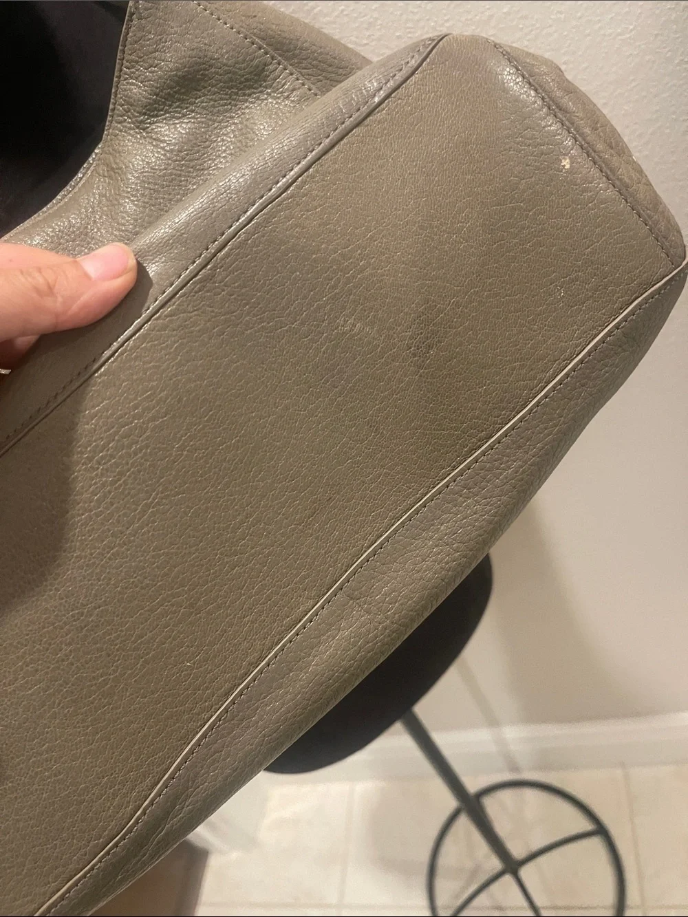 Tory Burch slouchy pebbled leather hobo bag as is